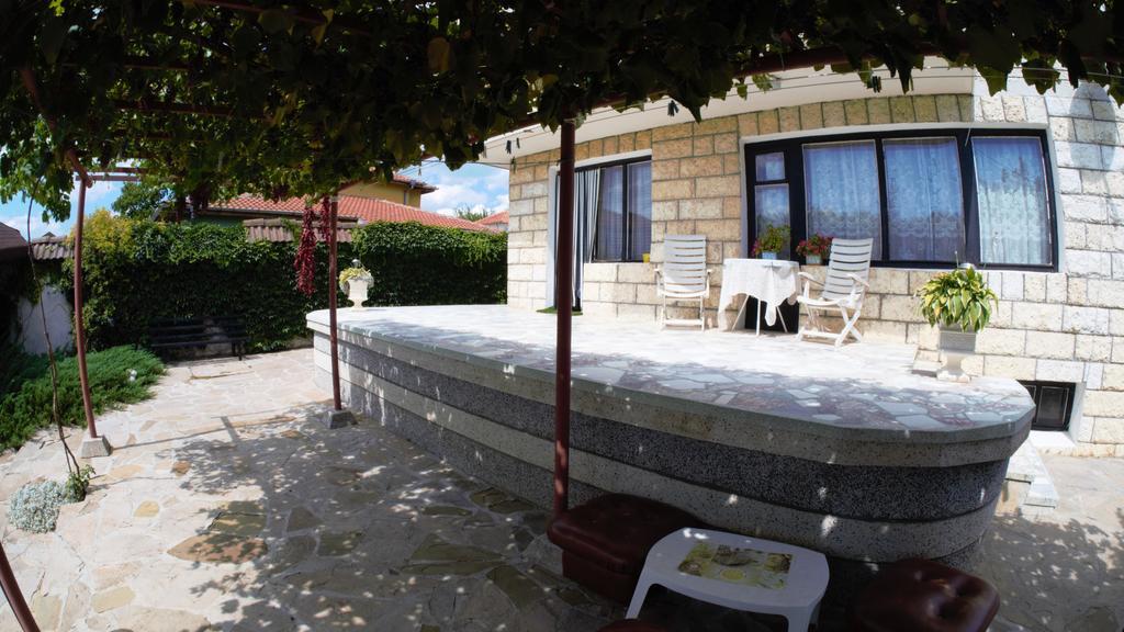 מלון שקורפילובצי Atanasovi House מראה חיצוני תמונה